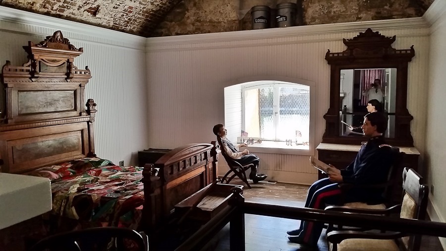 Day_830_13 Day_830_13