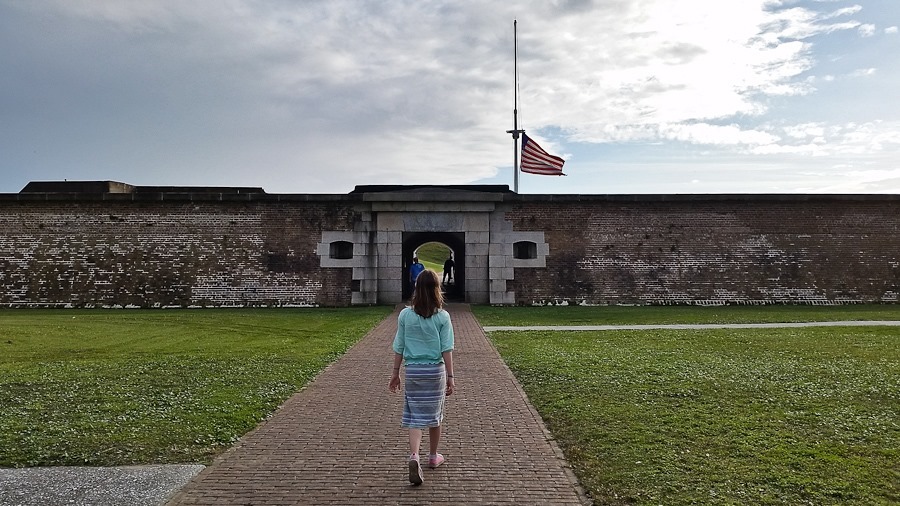 Day_832_12 Day_832_12