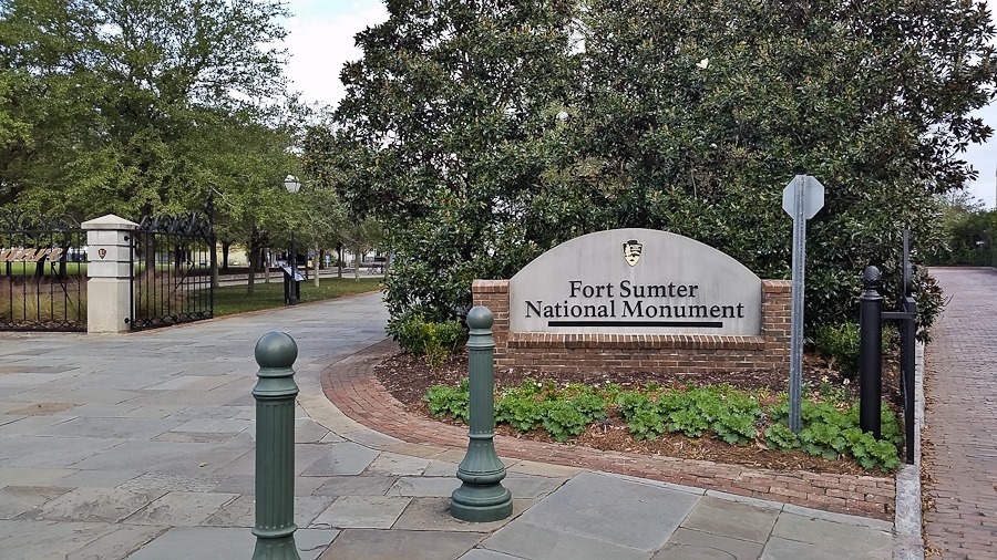 Day_832_23 Day_832_23